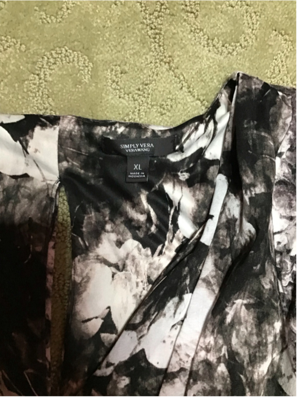 Simply Vera Vera Wang High Low Dress XL Black White Floral Soo Soft! - Picture 17 of 17